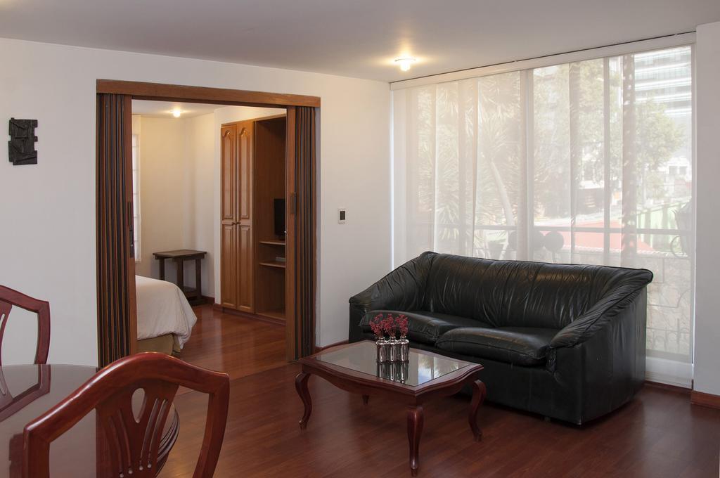 Apartaestudios Los Andes 보고타 객실 사진