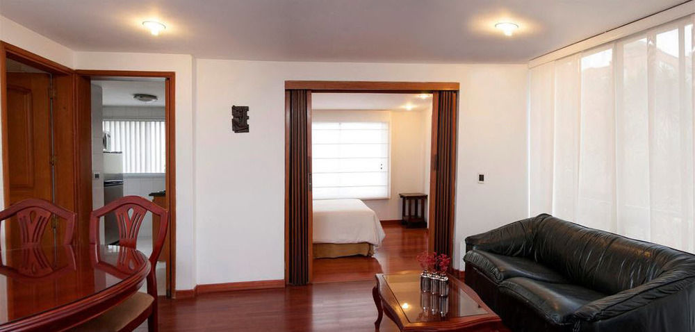 Apartaestudios Los Andes 보고타 외부 사진