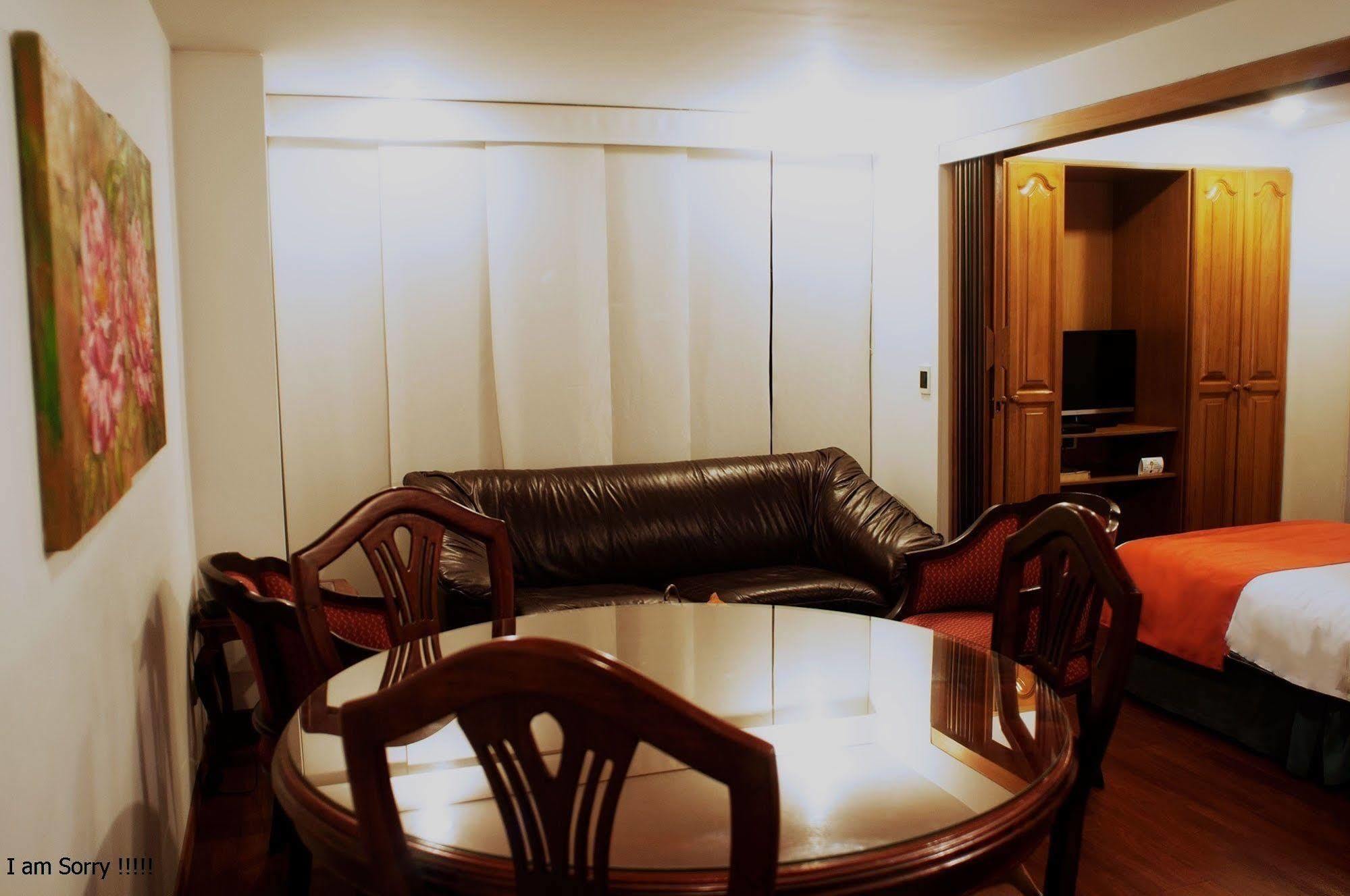 Apartaestudios Los Andes 보고타 외부 사진