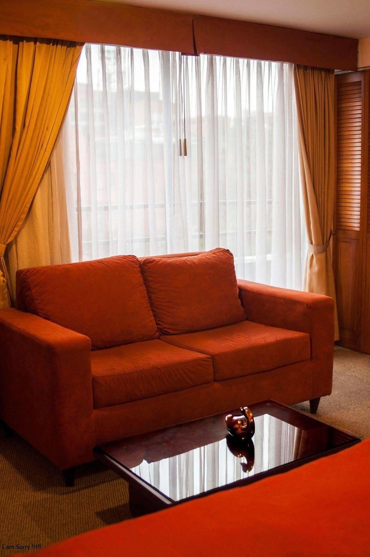Apartaestudios Los Andes 보고타 외부 사진